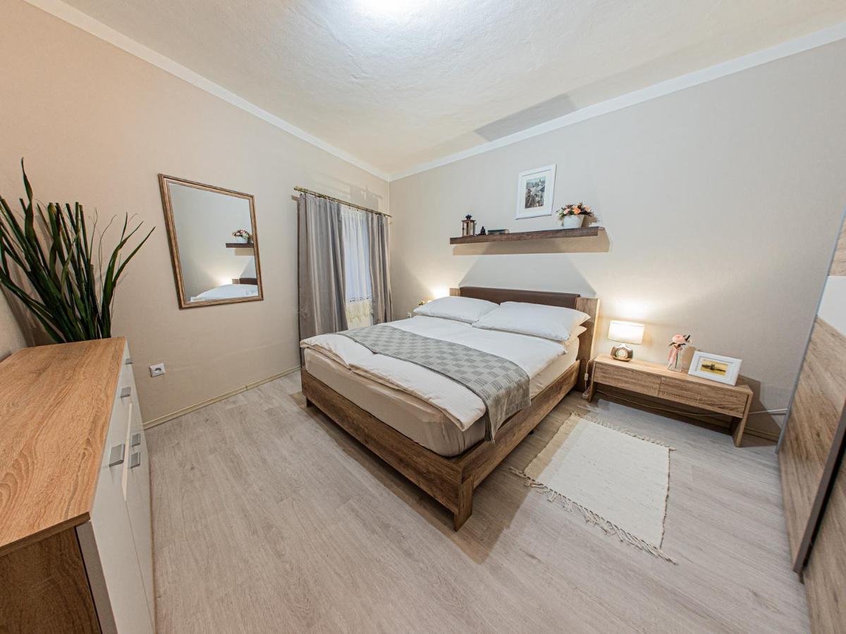 Appartamento Frauenberg Banská Štiavnica Esterno foto