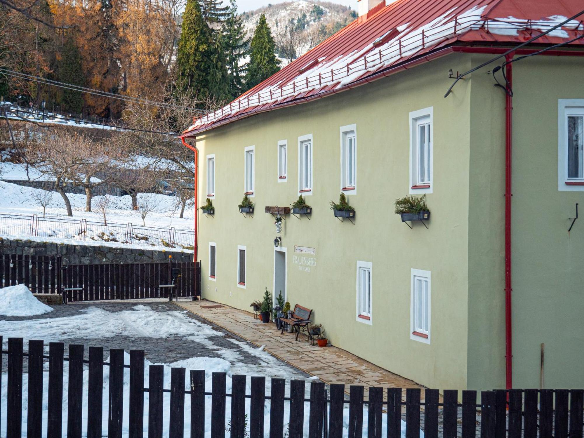 Appartamento Frauenberg Banská Štiavnica Esterno foto